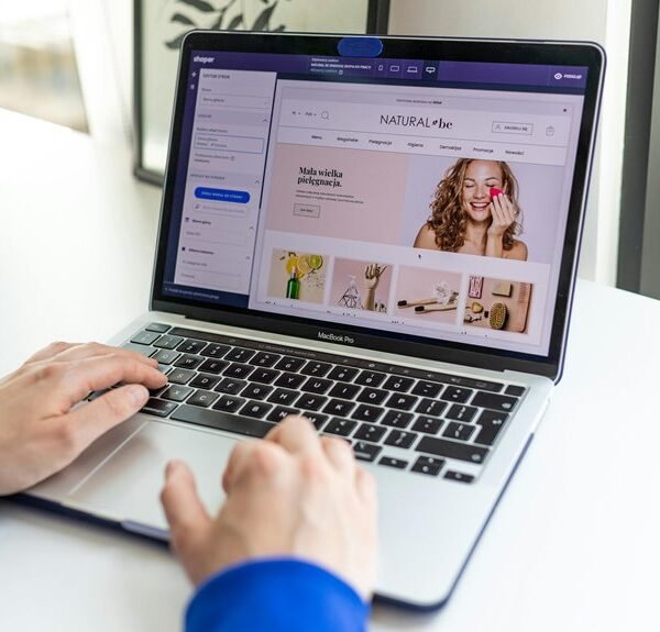 Dynamic Online Platform 653894289 Web Suite