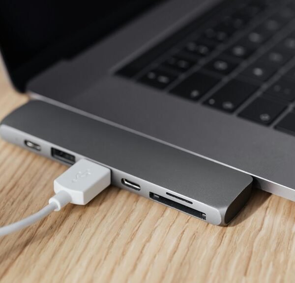 Next-Level Internet Hub 958750741 Web Toolkit